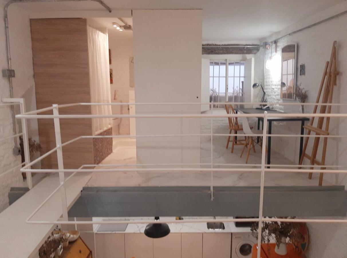 Апартаменты Downtown Loft In A 16Th Century Convent Севилья Экстерьер фото